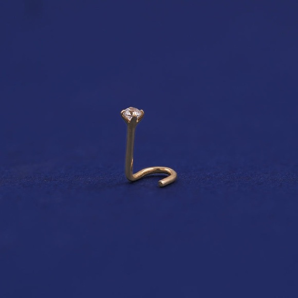 Automic Gold - Diamond Nose Stud (WHITE GOLD) - Picture 2 of 7